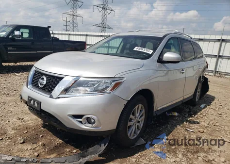2015 Nissan Pathfinder S z USA, uszkodzony, nr VIN 5N1AR2MM7FC618566